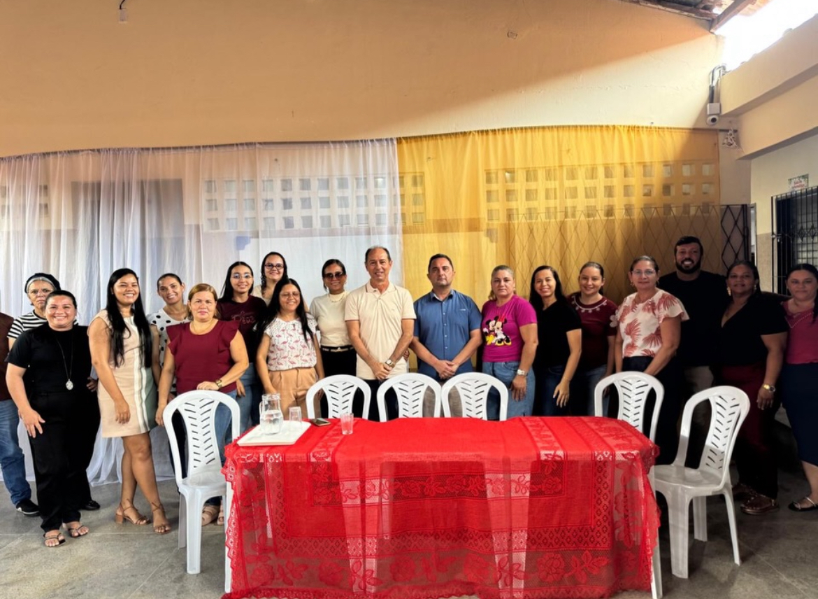 Prefeito Wilson Evangelista anuncia aumento gradativo de 50% para diretores e adjuntos da rede municipal